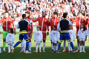 El Almería vuelve a casa donde viene mostrándose muy fuerte.