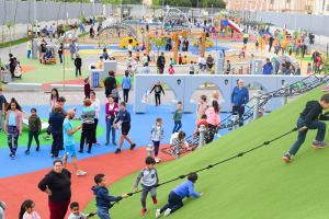 El Parque de la Infancia de Vícar es uno de los puntos claves en el ocio infantil del municipio.