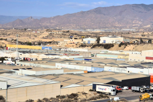 Más de 600 empresas forman el polígono La Juaida en el municipio de Viator.