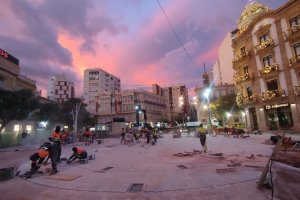 Así quedó la zona de la gran fuente central que tiene la nueva Puerta de Purchena