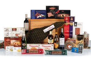 Esta es la cesta que regala Urci Hormigones entre los oyentes de la Cadena SER.