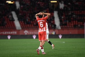 El portugués no ha sido capaz de abrirse un hueco en el 11 titular del Almería.