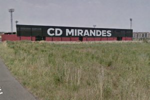 En campos como Anduva se sube a Primera poniéndolo todo.