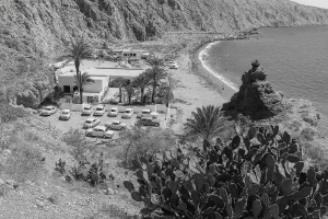 Vista aérea de la playa de 'El Palmer' en la década de los 70 que aparece en el vídeo