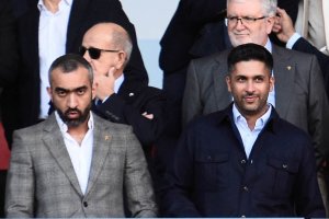 Mohamed El Assy y Mohammed Al-Khereiji asisten a la caída del Almería.