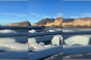 Fragmento del vídeo grabado por la tripulación de las narcolanchas refugiadas hace unos días en San Juan de los Terreros.