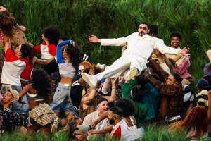 Bad Bunny, durante su actuación en el descanso de la Super Bowl.