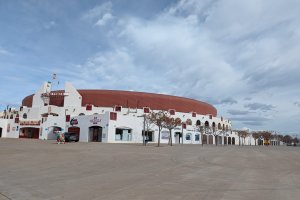 Archivo de las inmediaciones de la Plaza de Toros de Roquetas de Mar.