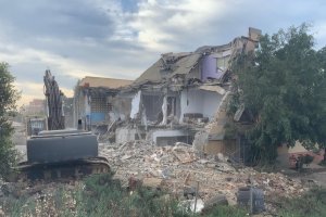 Demolición de una de las viviendas afectadas