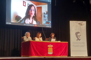 Un momento de la entrega del premio el pasado año a Yulieth González Zea.