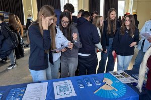 Estudiantes búlgaros se interesan por la oferta académica de la Universidad de Almería.