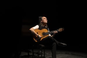 Vicente Amigo, durante su actuación del pasado viernes 27 de febrero en Almería.