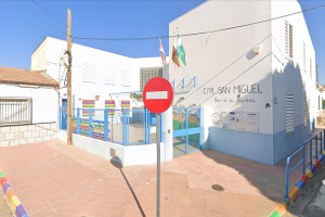 Fachada del CPR San Miguel.