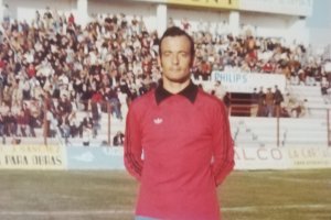 Marco le daba un ascenso al Almería y luchó por el pan de sus compañeros.