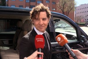 David Bisbal reaparece tras la muerte de su padre y vuelve al trabajo