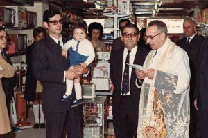 Bendición e inauguración de la tienda de electrodomésticos Ordonte, en la Rambla Obispo Orberá. 1969.