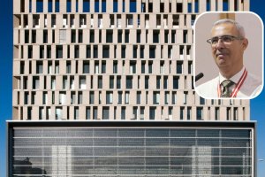 La madre de Hamid H. ha acudido hoy a los juzgados de El Ejido, que investigan la muerte de Antonio Campos.