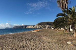 Playa de Agua Amarga, en el Parque Natural de Cabo de Gata-Níjar.