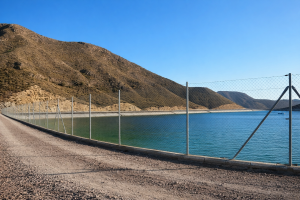 Embalse de la Hoya de la Comunidad de Regantes de Pulpí.