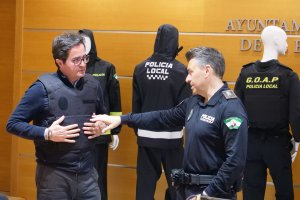 Nuevo equipamiento para la Policía Local de El Ejido.