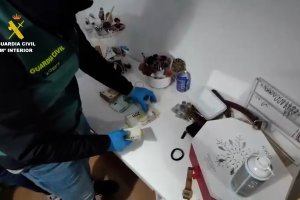La Guardia Civil culmina la ‘Operación Palmeras’ con la desarticulación de la red tras meses de investigación.