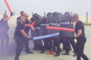 Un momento de las jornadas compartido por la Policía Local de Vera.