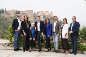 Moreno junto con los cabezas de lista de cada provincia andaluza