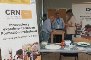 Presencia de la Escuela de Mármol de Fines en la feria.