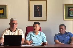 Imagen del Pleno del Ayuntamiento de Alhabia.