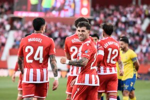 Cada gol es un momento de gloria colectiva y un paso directo a Primera.