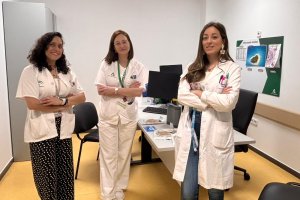 El Hospital Universitario Torrecárdenas incorpora una nueva tecnología para tratar tumores cerebrales.