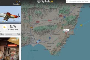Una avioneta del Ejército sobrevuela la zona del presunto accidente, en una imagen de la app Flight Radar.