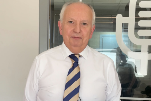 Luis Columna, presidente de la Audiencia Provincial y abonado de toda de la vida de la UD Almería.