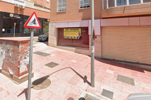 Esquina de la conocida Confitería Hernández tras su cierre.
