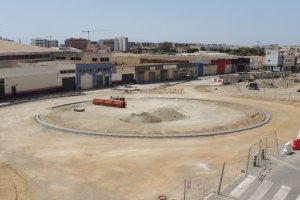 La rotonda entre Sierra Alhamilla y Carrera de los Minerales abrirá durante el mes de junio. Ya solo queda el asfalto y pintar las líneas.