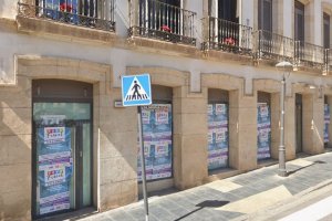 Local en la Plaza de San Pedro en el que abrirá sus puertas la tienda 'El Señor Miyagi'.