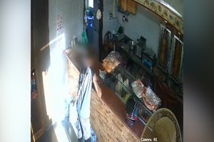 La Guardia Civil detiene al autor del hurto de un teléfono móvil en Albox y recupera el terminal.