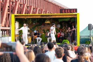 Cuarta entrega de NomadArt con la música de Pepe y Vizio y Salma y el humor de Pepe Céspedes.