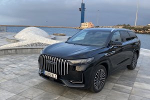 Syrsa ofrece un interesante SUV de gran tamaño y lleno de tecnología