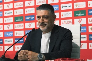 García Pimienta tendrá trabajo durante la temporada para elegir el once del partido.