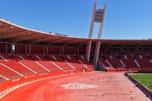 Las obras comenzarán por la grada de Fondo sin mover a la afición.
