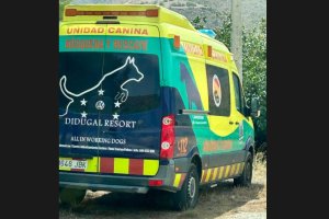Imagen de la unidad canina que participa en la búsqueda del hombre desaparecido en el entorno de Serón.