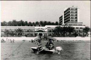 Archivo de un hotel de Aguadulce en los años 70.