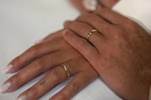 Cristiano Ronaldo y Georgina Rodríguez mostraron sus alianzas en Instagram.