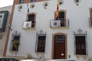 Fachada del Ayuntamiento de Purchena en una imagen de archivo.