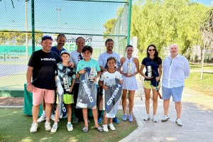 El CN Almería se estrena con éxito en tenis en Feria con la primera edición de su torneo.