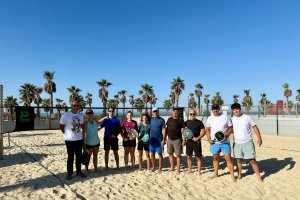 La Feria de Almería lleva la competición a la arena con el Torneo de Tenis Playa.