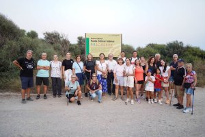 Foto de familia de una de las visitas organizadas a Punta Entinas