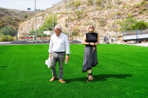 Bonilla visita la actuación realizada en esta zona deportiva
