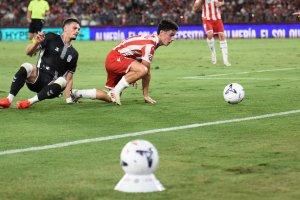 El Pichichi de Segunda la pasada temporada no salió anoche, pero el mercado en Portugal y Arabia está abierto hasta el 4.